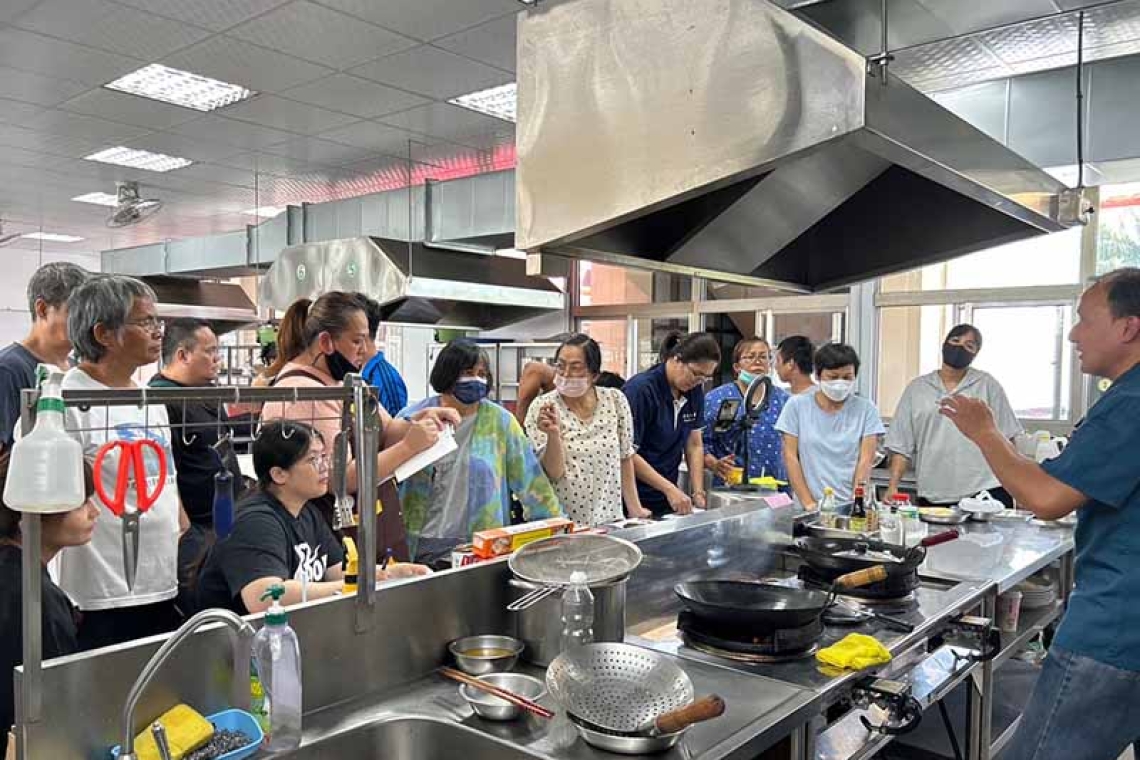 因應中餐烹飪乙級技術士檢定 秀林鄉公所輔導15位學員